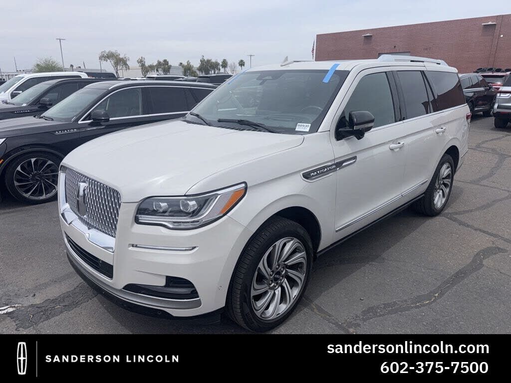 2023 LINCOLN Navigator