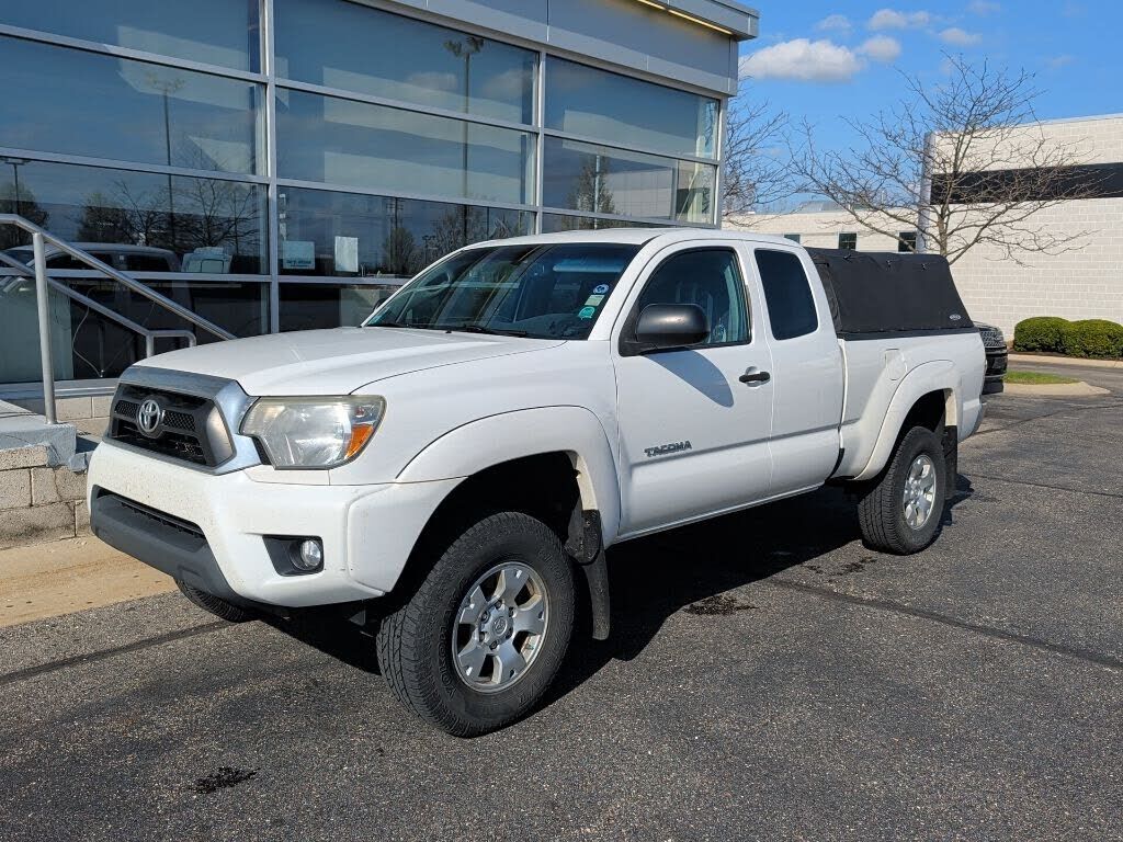 2013 TOYOTA Tacoma