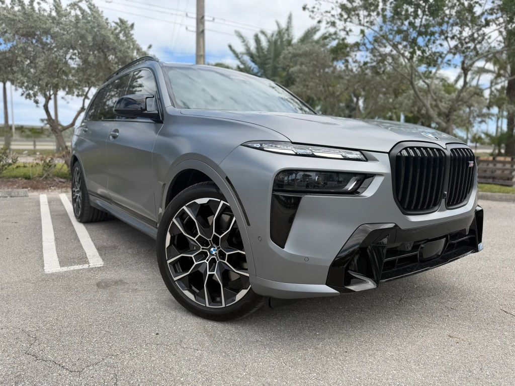 2026 BMW X7