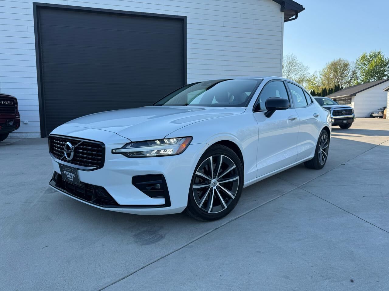2021 VOLVO S60