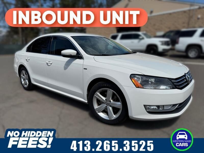 2015 VOLKSWAGEN Passat