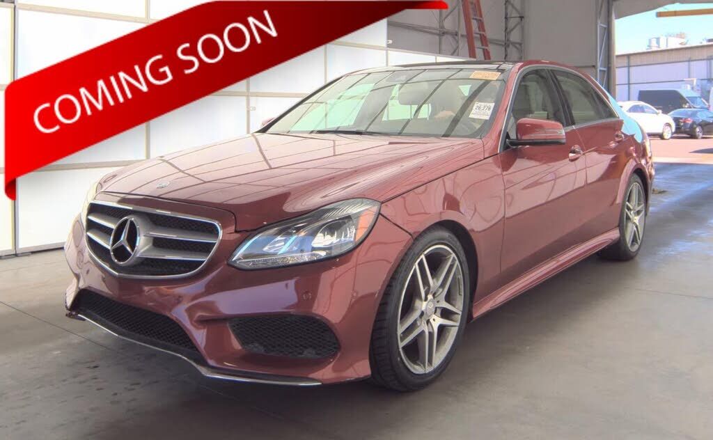 2016 MERCEDES-BENZ E-Class