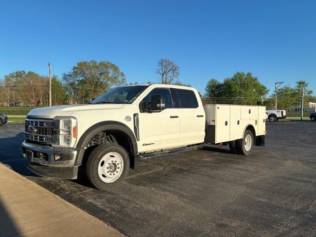 2024 FORD F-550