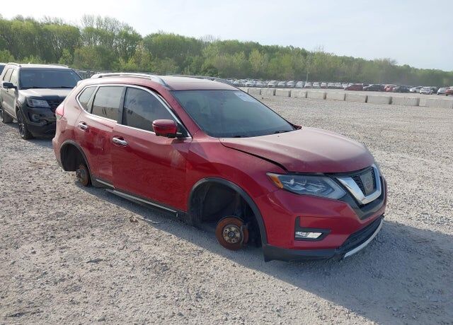 2017 NISSAN Rogue