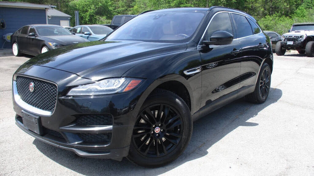 2017 JAGUAR F-Pace