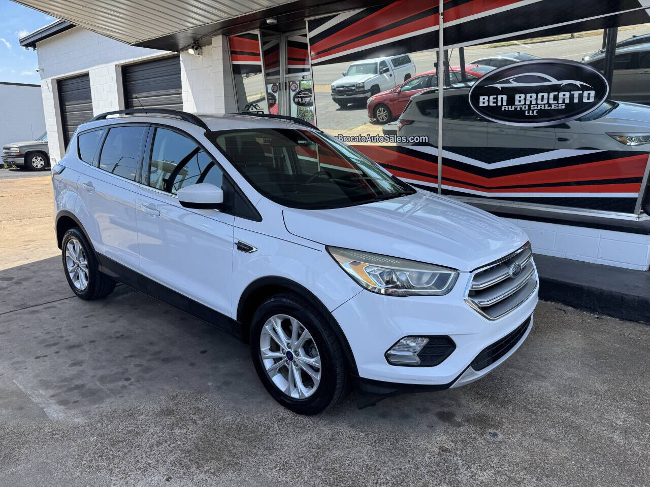 2017 FORD Escape