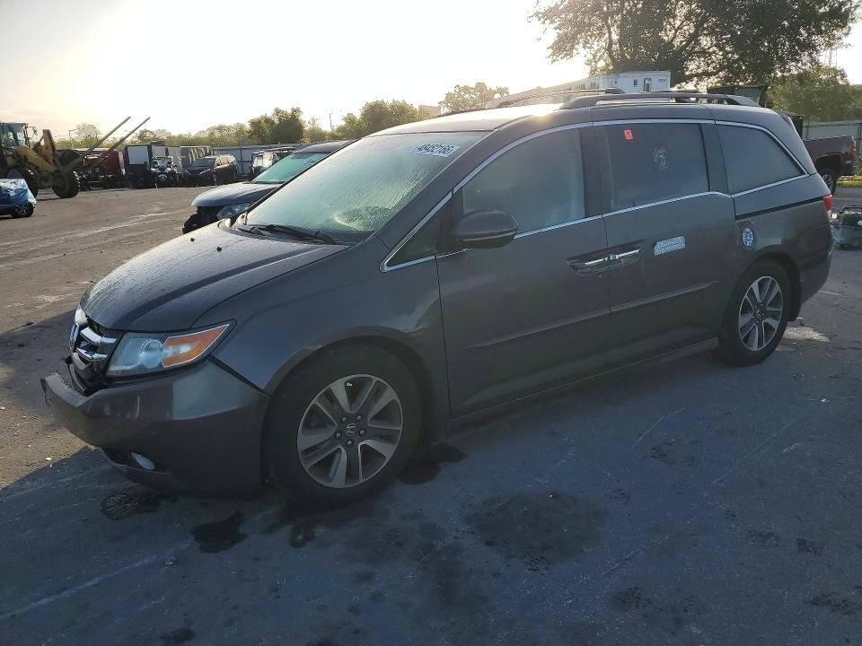 2016 HONDA Odyssey