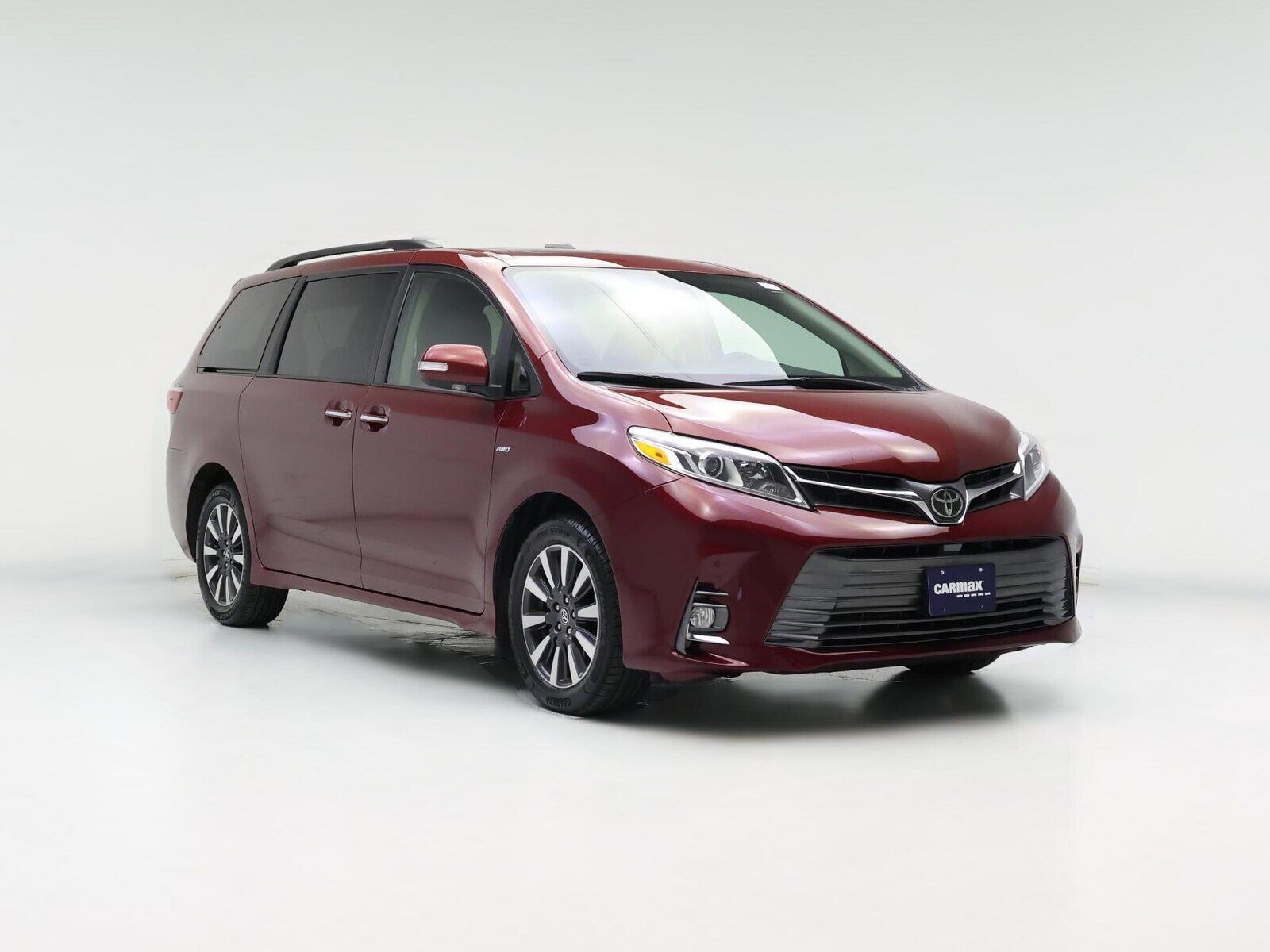 2019 TOYOTA Sienna
