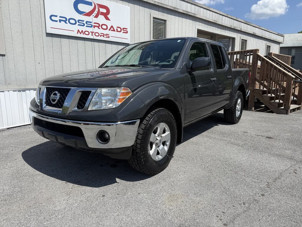 2011 NISSAN Frontier