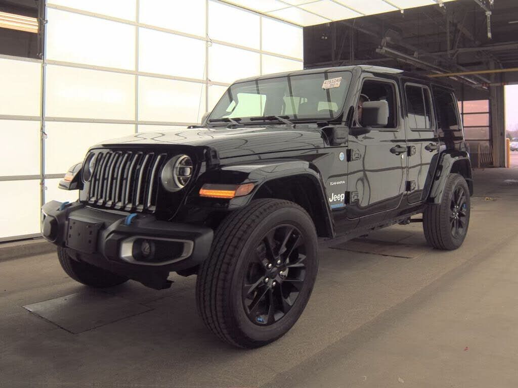2022 JEEP Wrangler