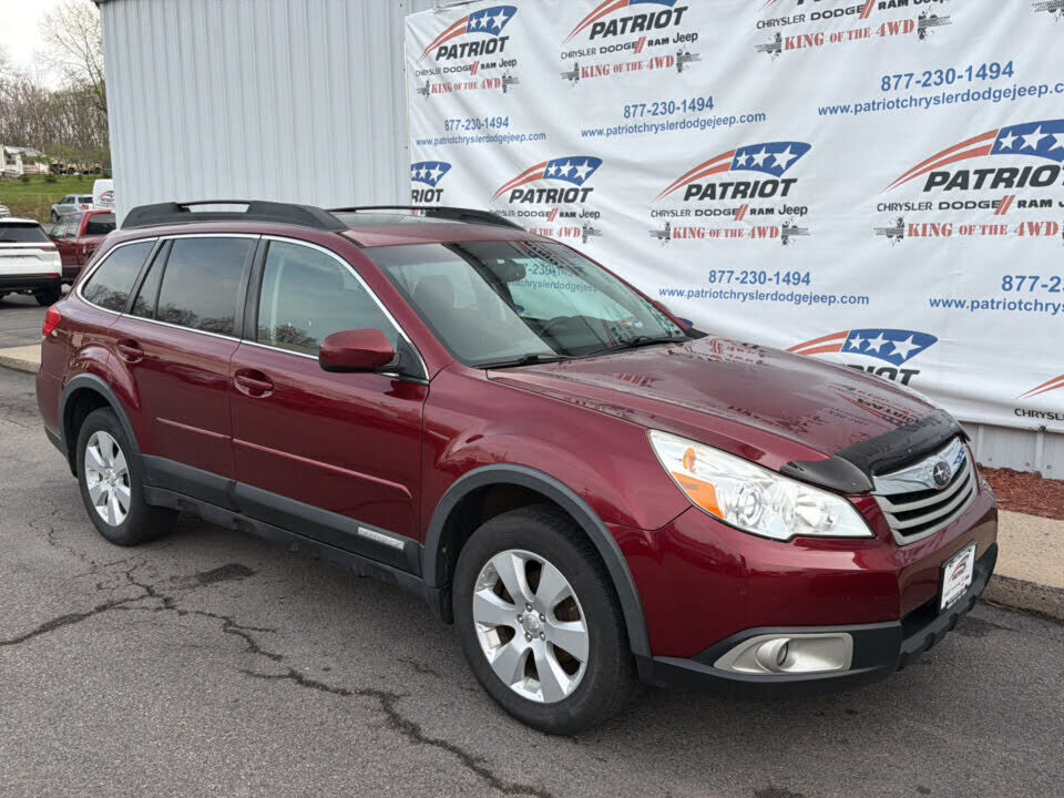 2012 SUBARU Outback