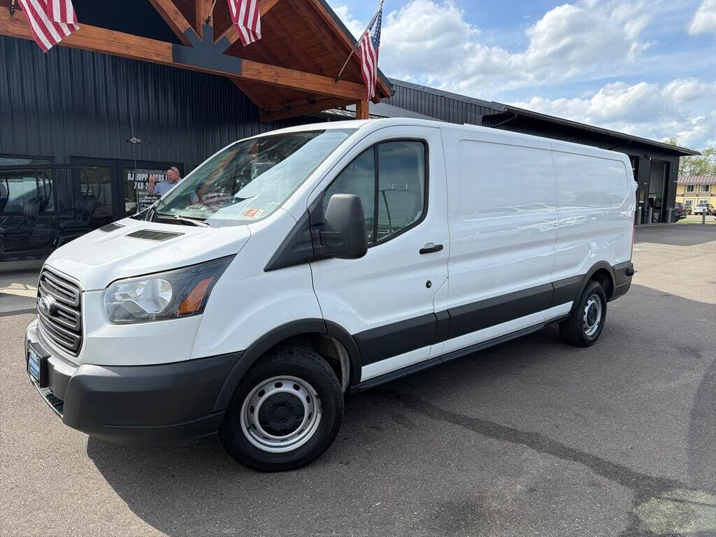 2017 FORD Transit
