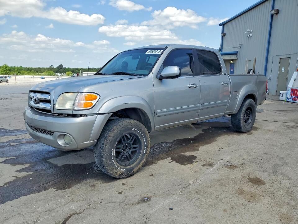 2004 TOYOTA Tundra