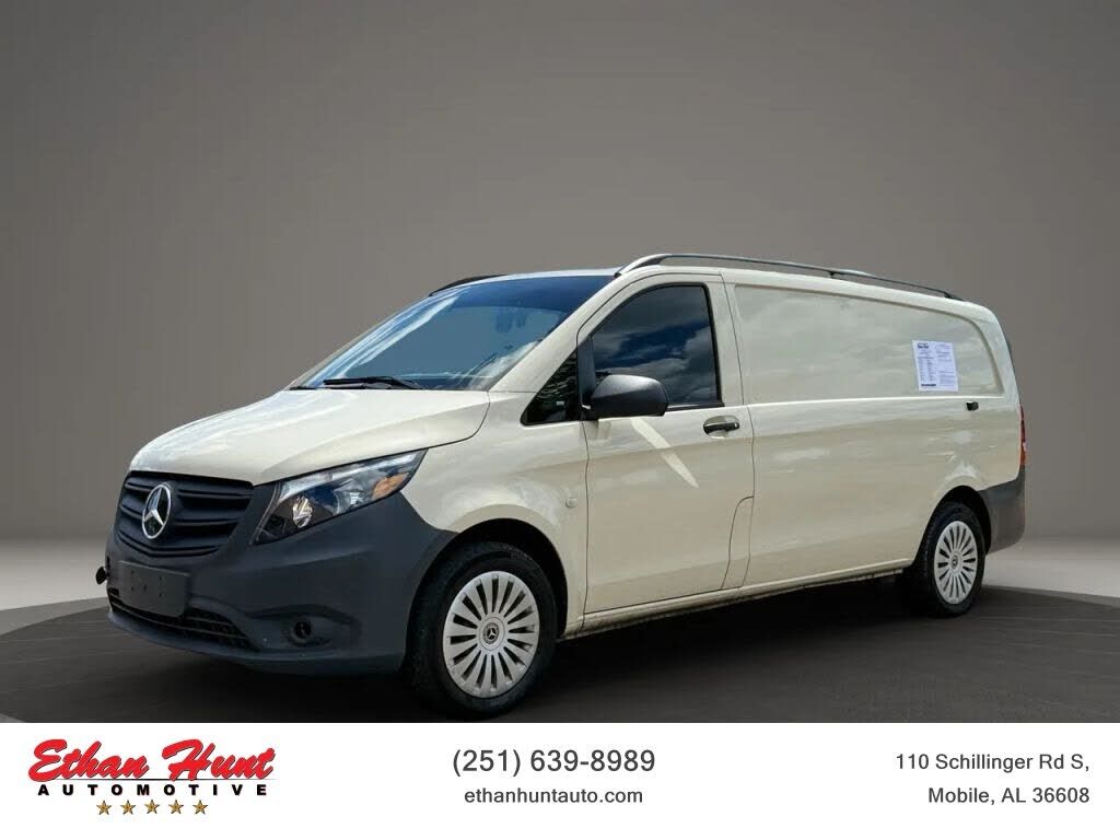 2022 MERCEDES-BENZ METRIS