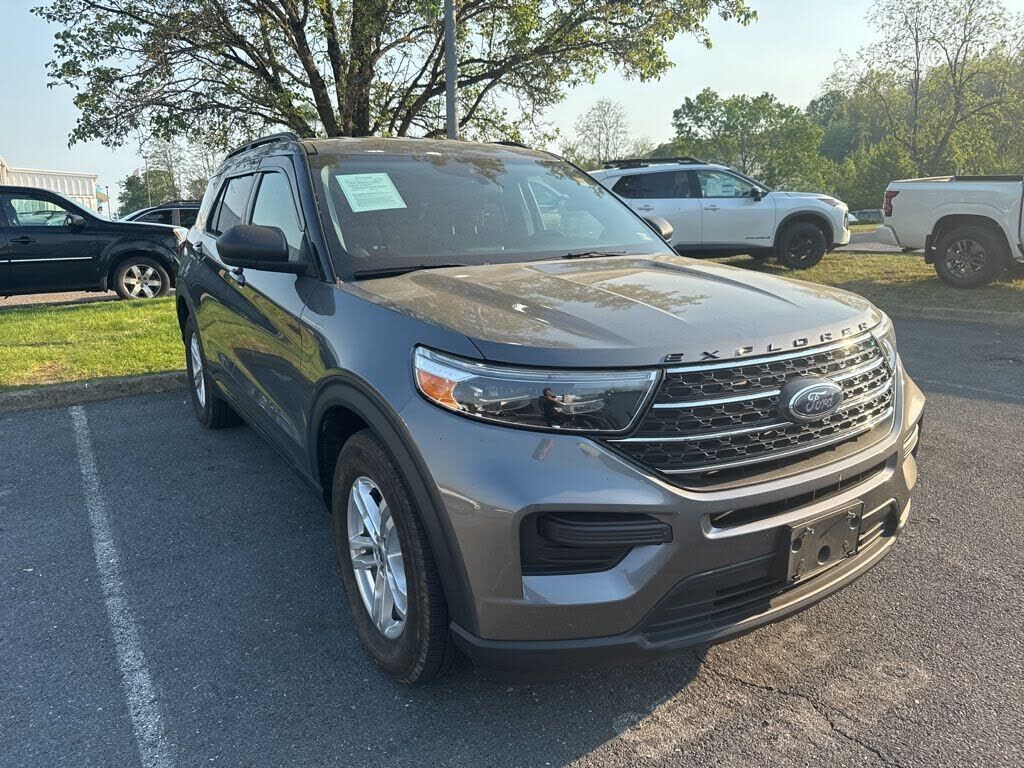 2022 FORD Explorer