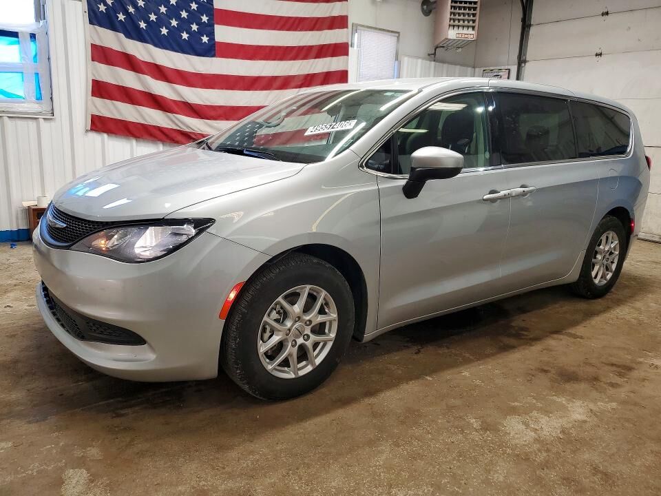 2023 CHRYSLER Voyager