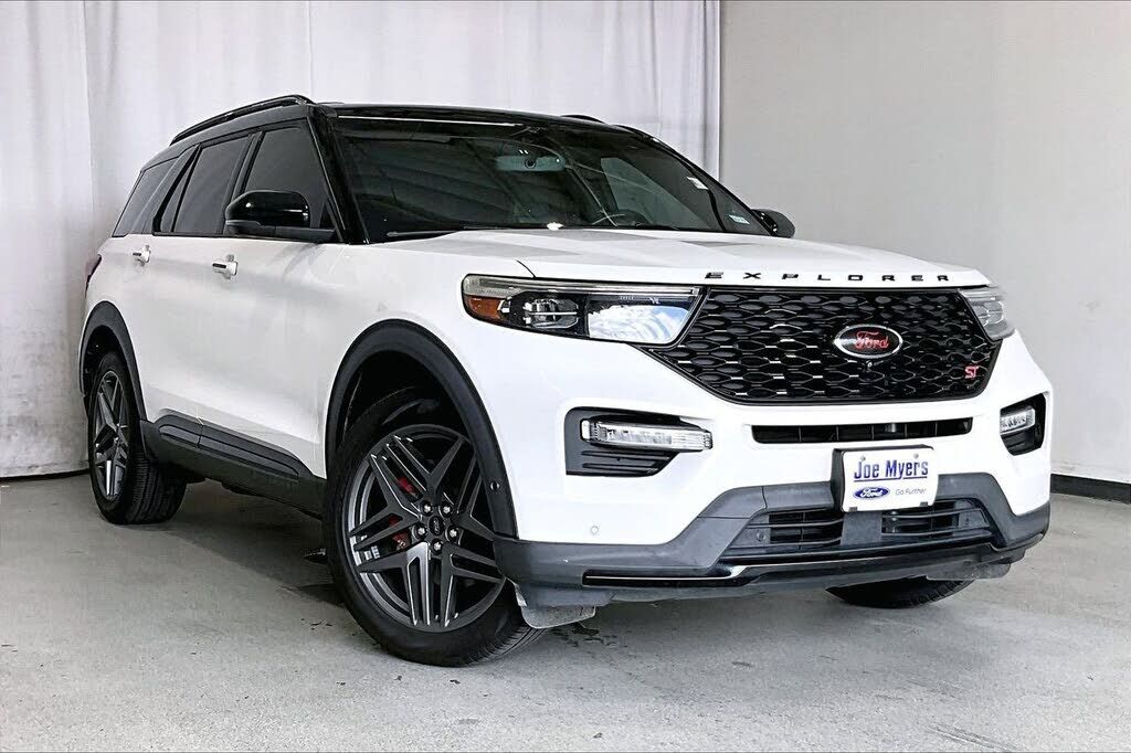 2020 FORD Explorer