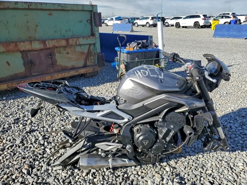 2024 TRIUMPH Street Triple