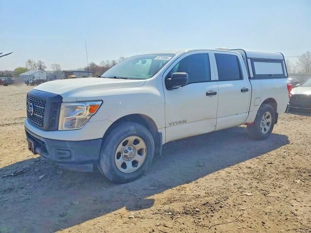 2017 NISSAN Titan