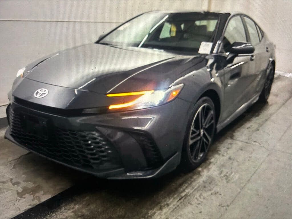 2025 TOYOTA Camry