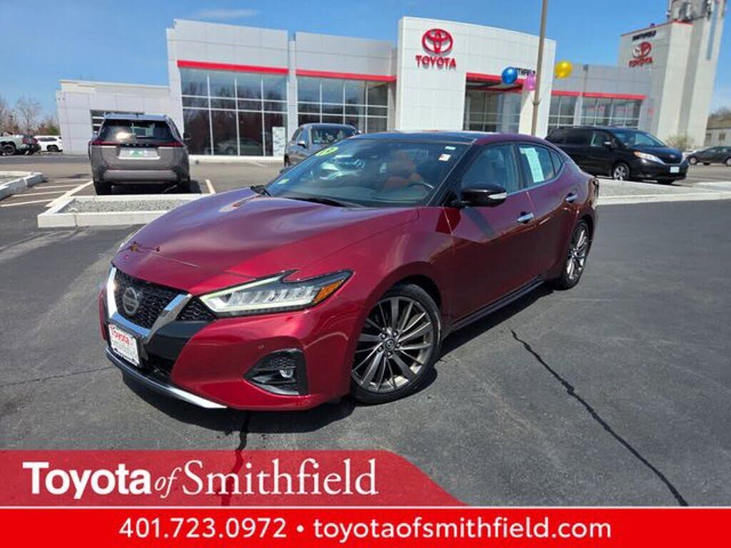 2019 NISSAN Maxima