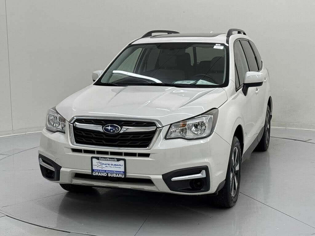 2017 SUBARU Forester
