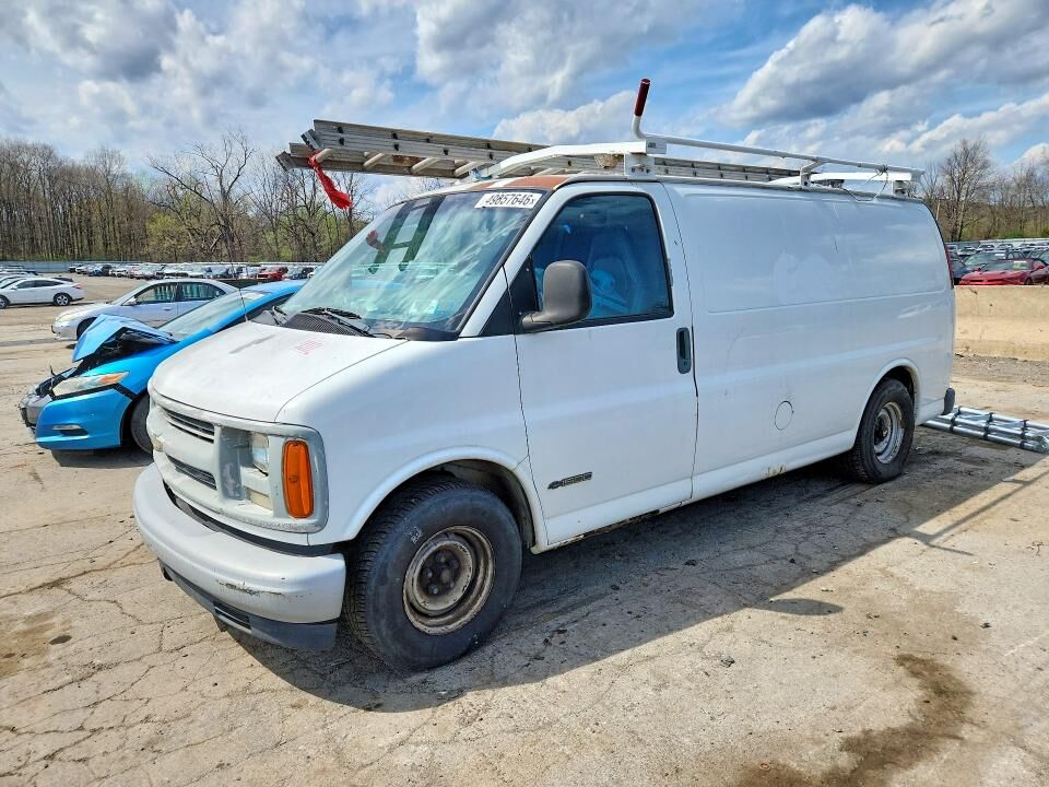 2002 CHEVROLET Express