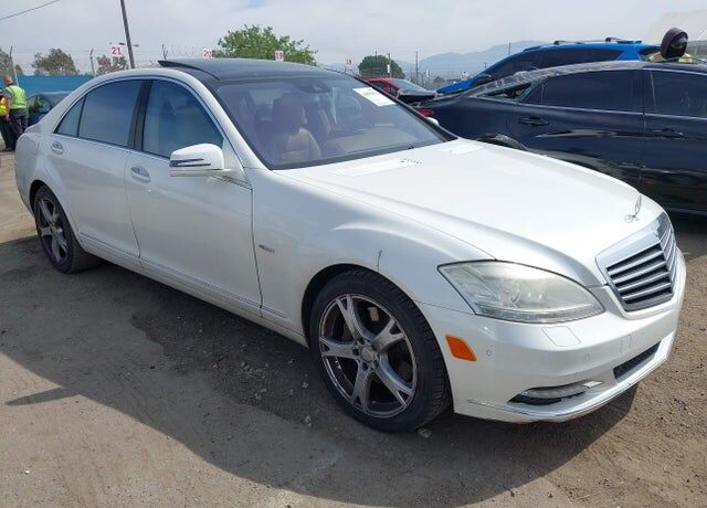 2012 MERCEDES-BENZ S-Class