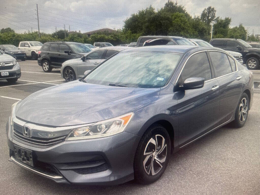 2017 HONDA Accord