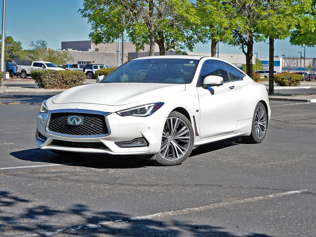 2018 INFINITI Q60