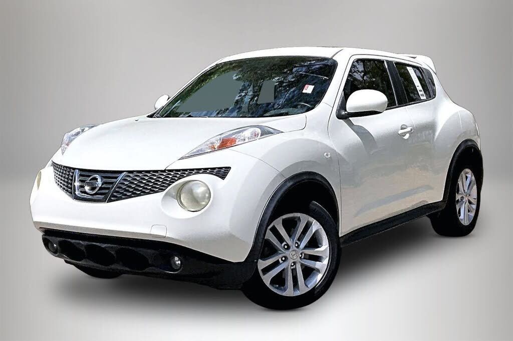 2011 NISSAN Juke