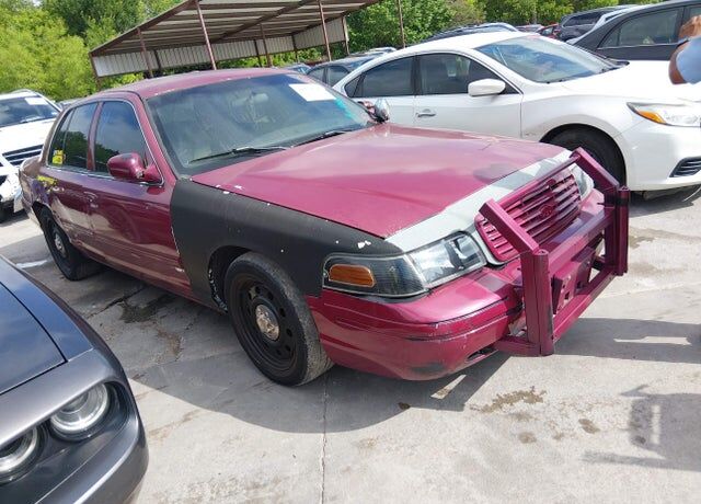 2010 FORD Crown Victoria