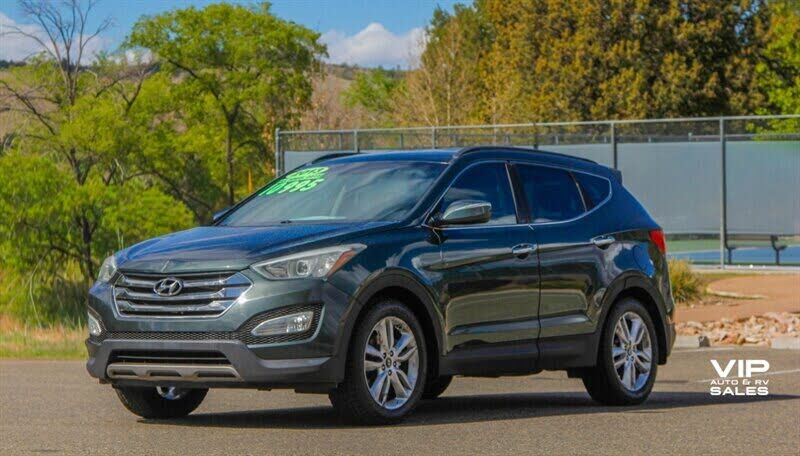 2013 HYUNDAI Santa Fe