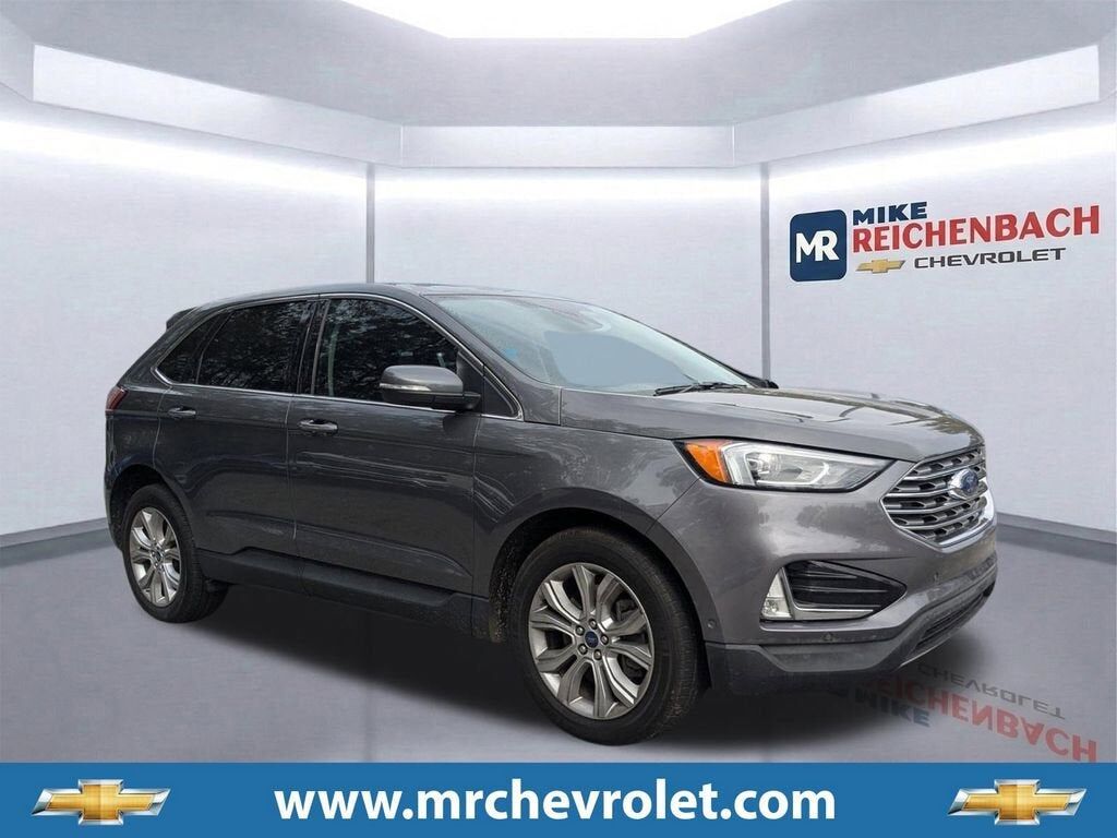 2022 FORD Edge