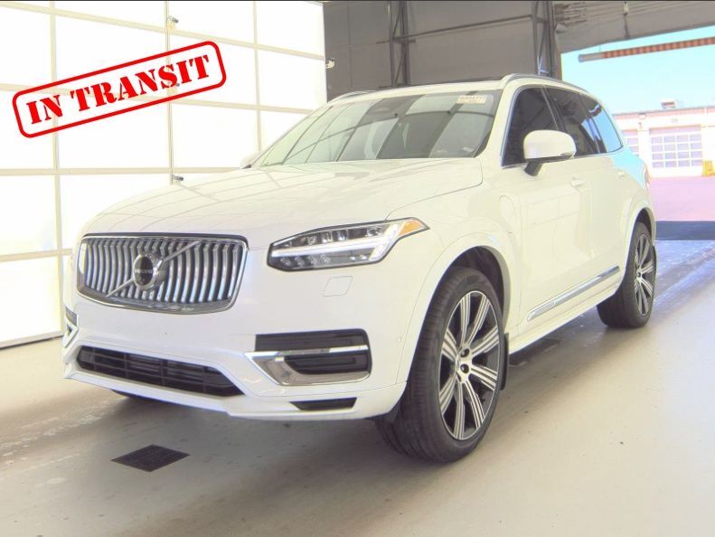 2024 VOLVO XC90