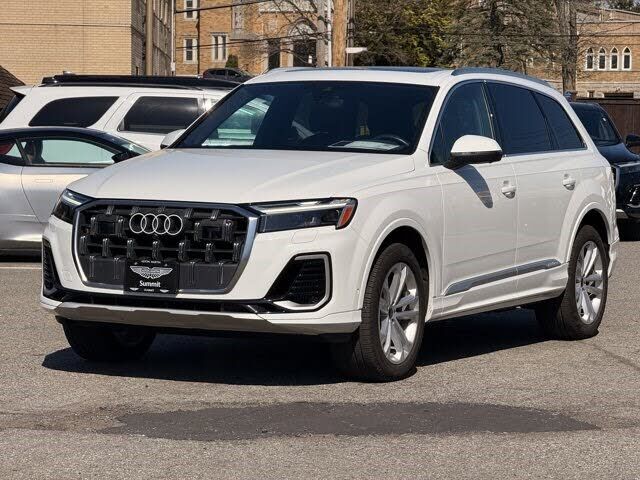2025 AUDI Q7