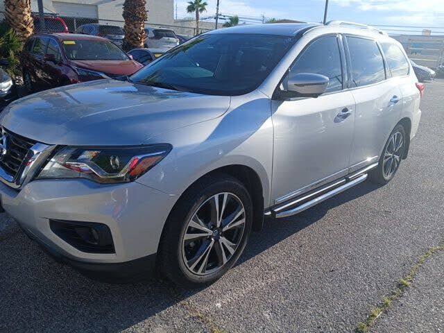 2020 NISSAN Pathfinder