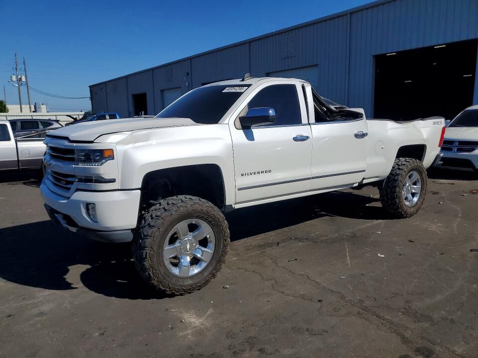 2017 CHEVROLET Silverado