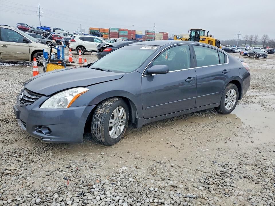 2012 NISSAN Altima