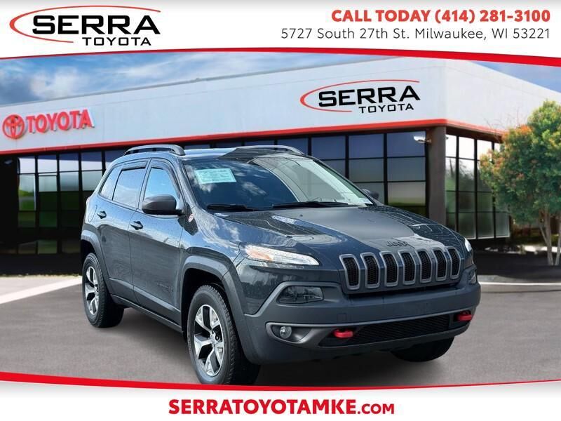 2017 JEEP Cherokee