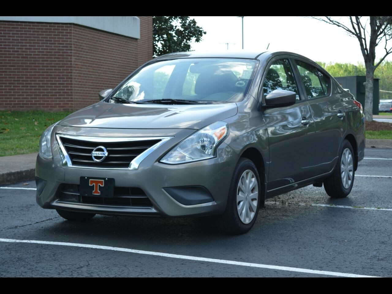 2016 NISSAN Versa