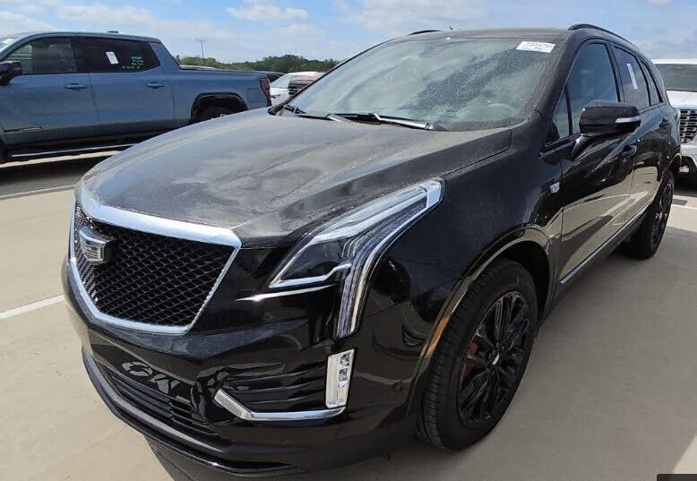 2025 CADILLAC XT5