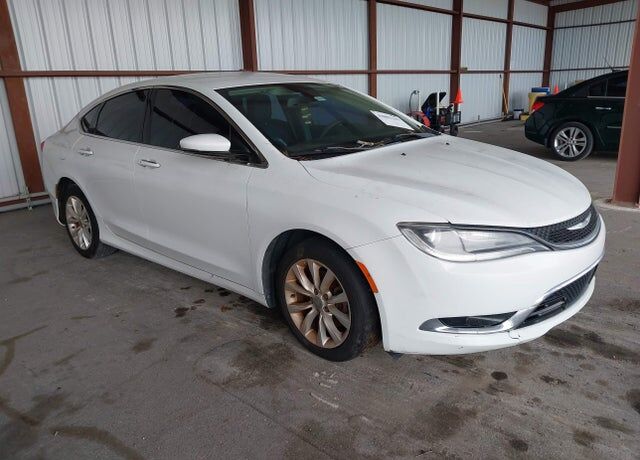 2015 CHRYSLER 200