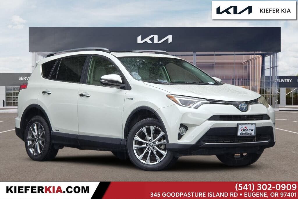 2017 TOYOTA RAV4