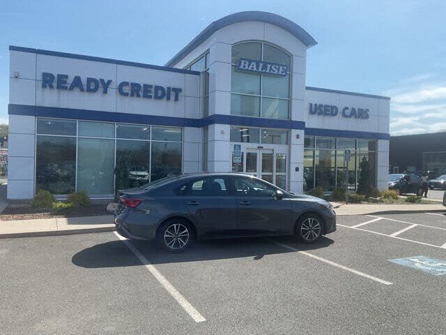 2023 KIA Forte