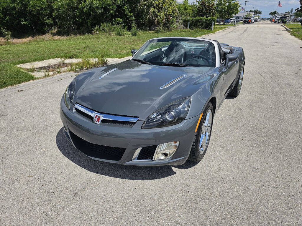 2008 SATURN Sky