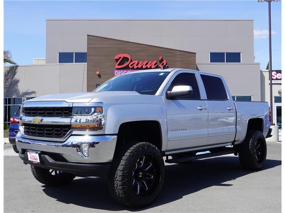 2018 CHEVROLET Silverado