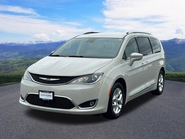 2020 CHRYSLER Pacifica
