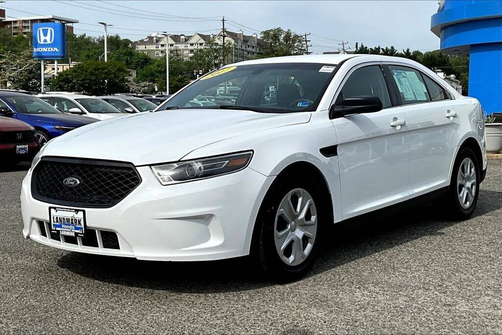 2017 FORD Taurus