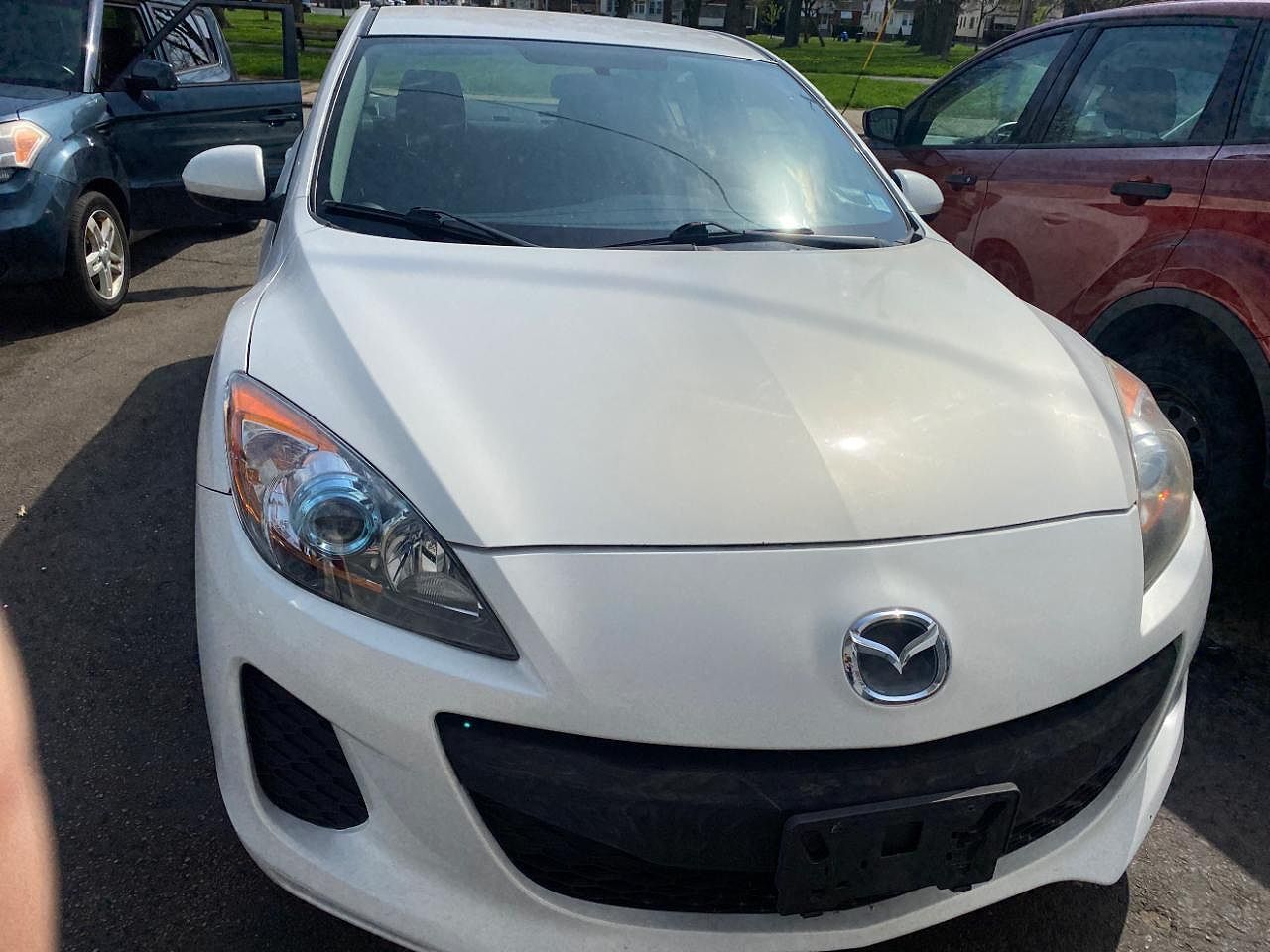 2013 MAZDA Mazda3